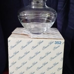 Vintage Retired Heritage Vase!